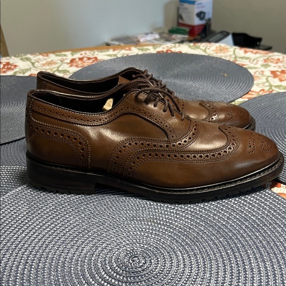 Allen Edmonds Dark Brown Leather Oxfords main image 9